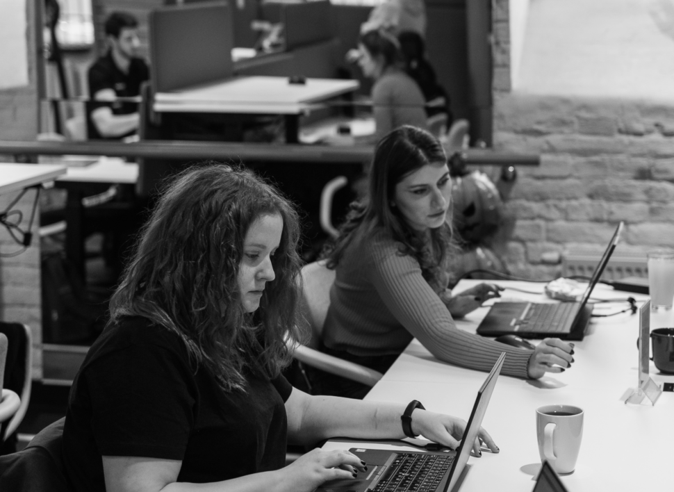TH-EY team members testers and QA working together photo